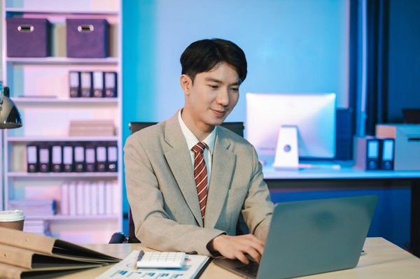 5 stratégies pour utiliser une banque d'images ia sur son site web